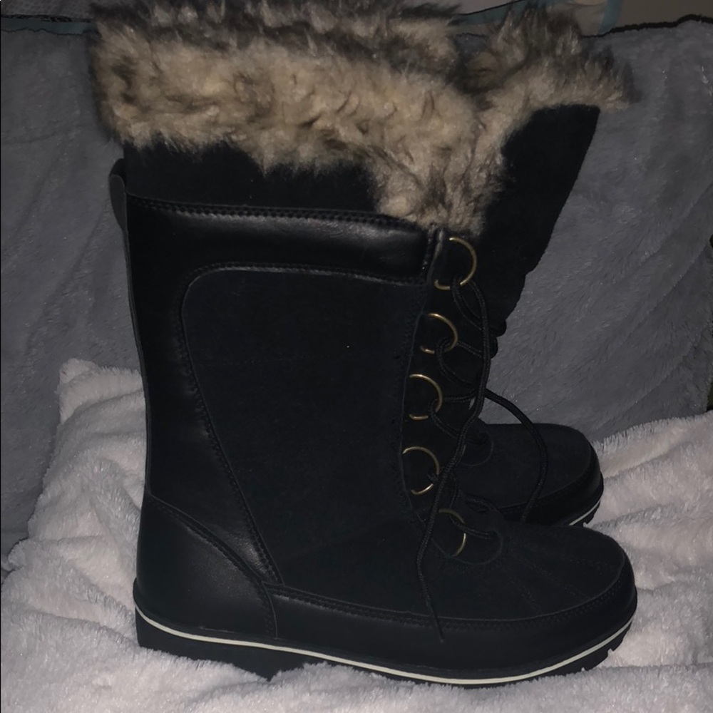 Winter boots partial leather